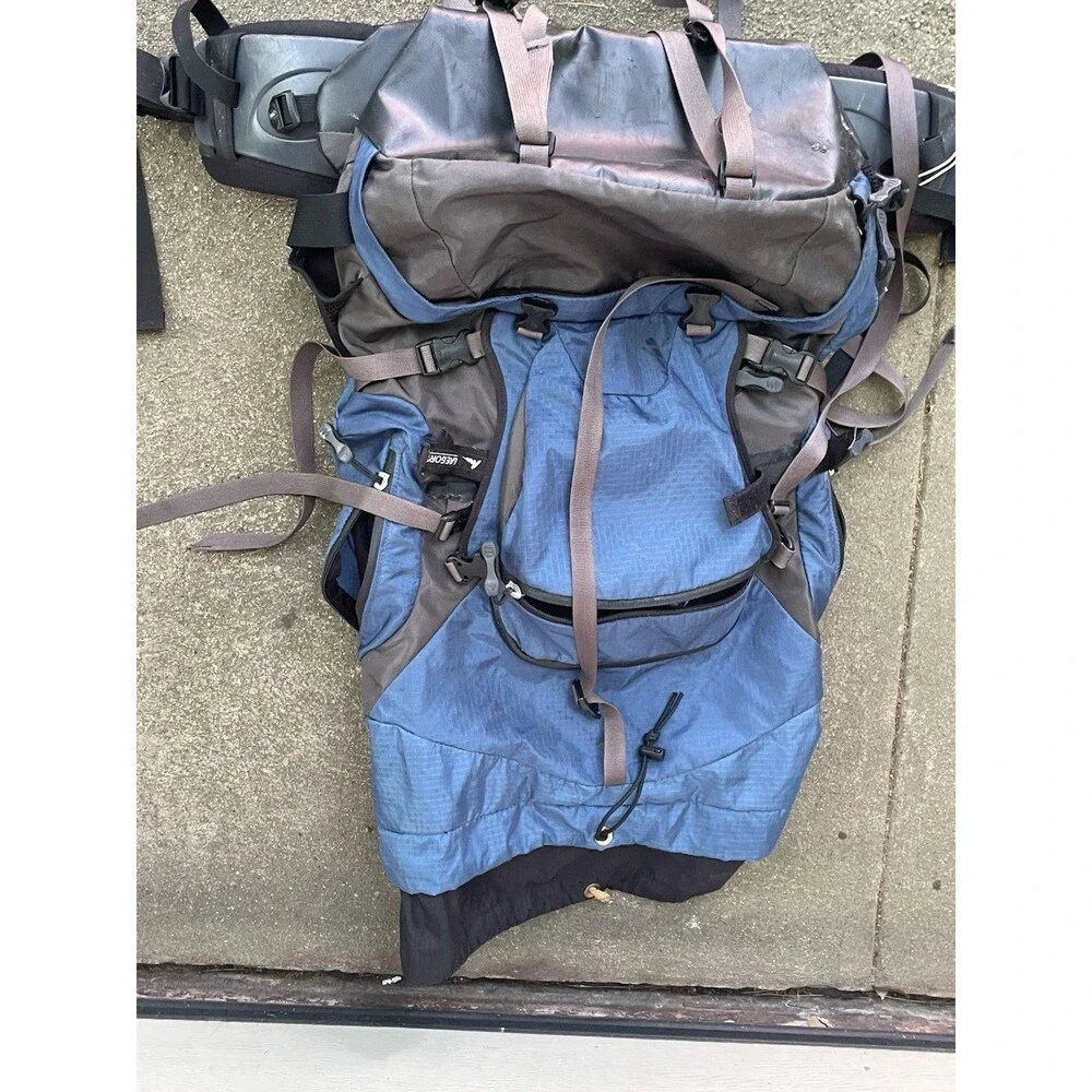 Gregory Deva 60 Women's Backpacking Pack Blue Size S/M Older Model Heavy Duty